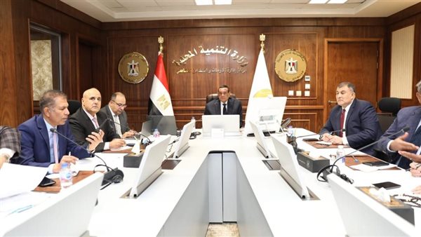 اللواء هشام آمنة