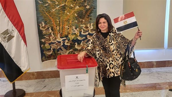 إلهام شاهين