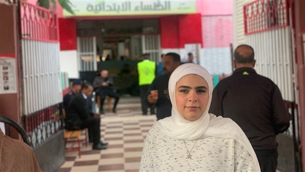 مريم تدلي بصوتها