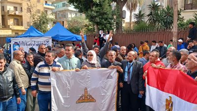 منسوبو جامعة عين شمس يدلون بأصواتهم في الانتخابات الرئاسية