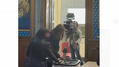 وزيرة التخطيط تدلي بصوتها في الانتخابات الرئاسية 2024