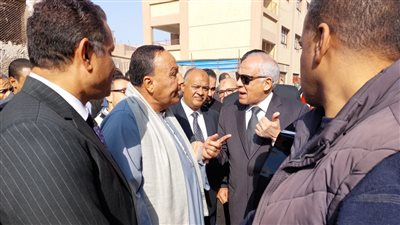 محافظ الجيزة: الإقبال على اللجان أوصل رسالة للعالم بمدى تحضر الشعب المصري وحبه لوطنه
