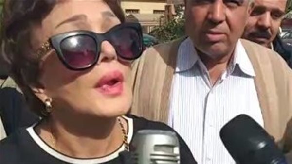 الفنانة لبلبة 