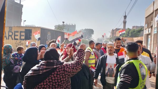 سيدات القليوبية يحملون