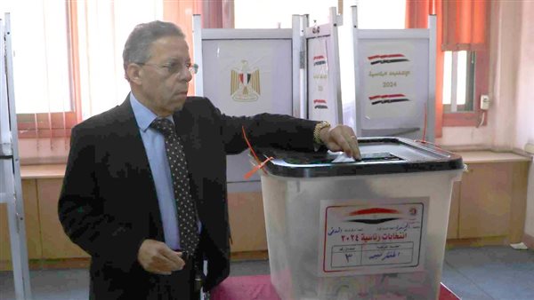 نقيب الأطباء 