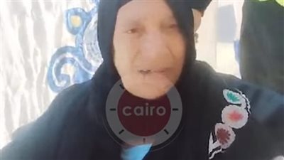 مٌسنة على كرسي متحرك تبكي أثناء تصويتها في الانتخابات بجنوب سيناء: بحب السيسي وجاية عشانه | بث مباشر