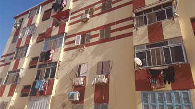 محافظ السويس لـ القاهرة 24: نعمل على تطرير المدن السكنية القديمة 