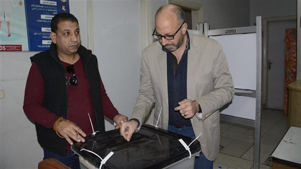 حسام المندوه