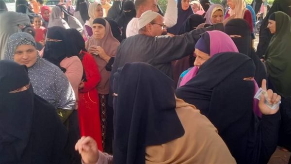 مشاركة سيدات حزب