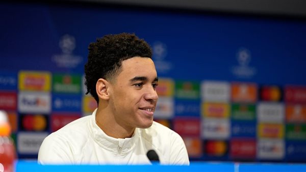 جمال موسيالا لاعب