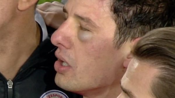 الحكم خليل أوموت