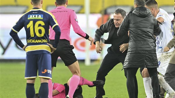  حكم مباراة أنقرة