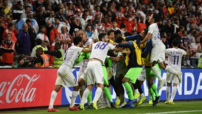 ذكريات مونديال الأندية 2.. حسين الشحات يقود العين الإماراتي لفضية تاريخية