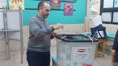 رئيس شركة حدائق يدلي بصوته في انتخابات الرئاسة 2024 | صور
