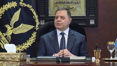 إبعاد صومالي وإندونيسيين وبنجلاديشي خارج البلاد لأسباب تتعلق بالصالح العام