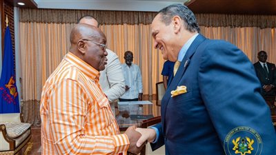 رئيس غانا يستقبل أحمد ناصر.. ويشيد بدور الأوكسا في تنظيم دورة الألعاب الإفريقية