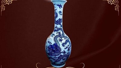 متحف قصر المنيل يعلن عرض زهرية من البورسلين الأبيض الصيني