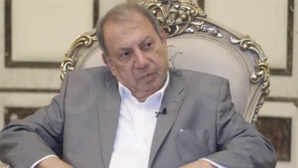 رجل الأعمال عنان