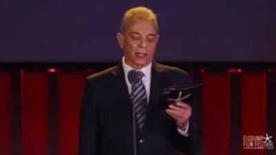 القهر ليس مجرد فصول تاريخية.. محمود حميدة يرفض وقوف دقيقة حداد على أحداث غزة| بث مباشر 