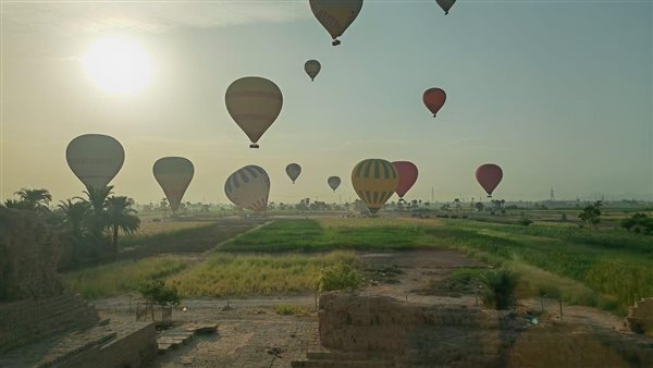 رحلات البالون الطائر