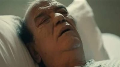 أشرف زكي يكشف اللحظات الأخيرة في حياة حسن حسني قبل وفاته بأزمة قلبية