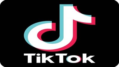 دعوي قضائية مستعجلة لغلق تطبيق “تيك توك” لتعمده نشر الفجور والعري