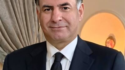 “الخلطة السرية” لتألق النجوم.. الإعلامي محمد فودة ناعيا الراحل حسن حسني