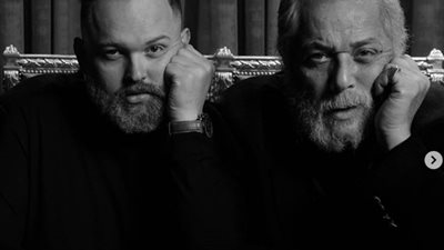 بكلمات مؤثرة.. محمد محمود عبد العزيز يحيي ذكرى ميلاد والده (صورة)