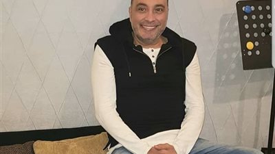 ميرهان حسين ترثي الملحن أشرف سالم: “عمرك ما سبتني أقع” (صور)