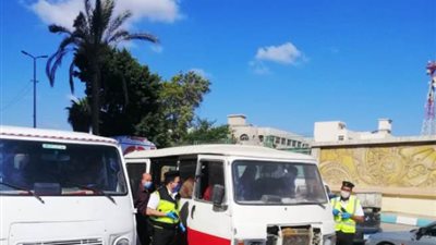 “الداخلية”: تحرير 4923 محضراً ضد سائقين لمخالفتهم قرار ارتداء الكمامات