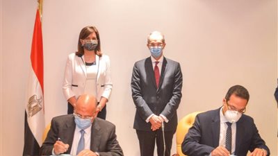 “الهجرة” و”الاتصالات” يوقعان بروتوكولا للتحول الرقمي والدعم المعلوماتي
