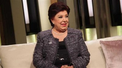 ابنة رجاء الجداوي تدعو لوالدتها بعد حقنها ببلازما المتعافين (صورة)