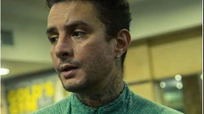 تزوج والدته أثناء رحلة علاجية بألمانيا.. تفاصيل ظهور ابن جديد للفنان أحمد الفيشاوي (صور)