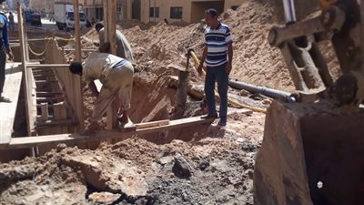 إصلاح هبوط أرضي بحى المنتزه ثان في الإسكندرية (صور)