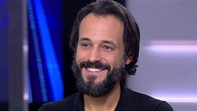 يوسف الشريف سر ابتعاد أحمد نادر جلال عن إخراج الاختيار 2 (تفاصيل)