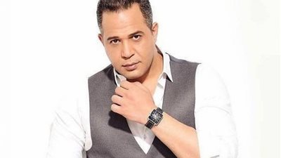 مصطفى درويش يطمئن الجمهور بعد سوء حالته الصحية: “إن شاء الله هتعدي” (صورة)