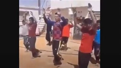 عمرو أديب يكشف هوية مرتكبى واقعة تعذيب المصريين في ليبيا