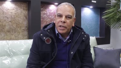 عمدة قرية نجريج: والد محمد صلاح اشترى 15 اسطوانة أكسجين للأهالي في المنازل