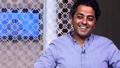 محمد شاكر خضير عن ترشيحة لإخراج قصة حياة أحمد زكي: “قرأت زيي زيكم”