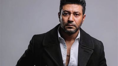 محمد عز يعلن وفاة مدير أعماله: “أصعب لحظات حياتي” (صورة)