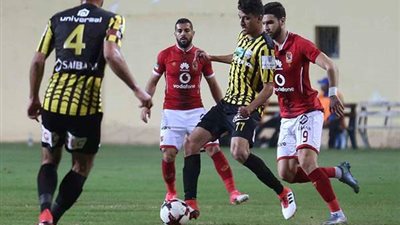 بعد اقترابه من الأهلي.. ماذا قدم طاهر محمد طاهر مع المقاولون العرب؟