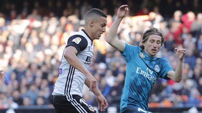 القنوات المفتوحة الناقلة لمباراة ريال مدريد وفالنسيا اليوم في الدوري الإسباني