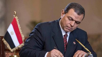 “القوى العاملة” توضح حقيقة استبعاد بعض المستحقين من صرف الدفعة الثانية لمنحة العمالة غير المنتظمة