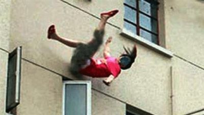 “أنا زهقت منك”.. مفاجآت في واقعة إلقاء رجل لزوجته من الطابق الخامس بسبب كورونا