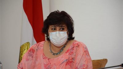 إيناس عبد الدايم: “الثقافة” تستأنف نشاطها تدريجيًا منتصف يوليو بالمسارح المفتوحة