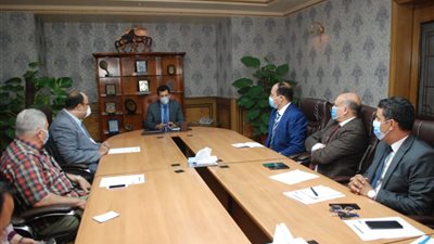 أشرف صبحي: نتابع تنفيذ الإجراءات الاحترازية في المنشآت الشبابية والرياضية استعداداً لعودة النشاط