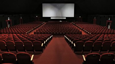 بعد قرار مجلس الوزراء.. غرفة صناعة السينما تعقد اجتماع طارئ غدًا لتحديد مصير دور العرض