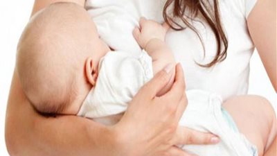 هل يمكن أن تنتقل عدوى مرض فيروس كورونا من خلال الرضاعة الطبيعية؟