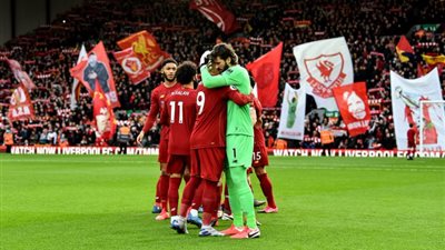 احتفالات ليفربول مستمرة.. تخليد ضحايا هيلزبره وحافلة مكشوفة واختفاء جاري نيفيل