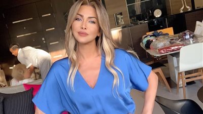 نجوم الغناء في الوطن العربي يهنؤون الفنانة “نوال الزغبي” بعيد ميلادها الـ49 (صور)